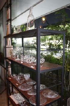 �K���X��ƍ��b����i