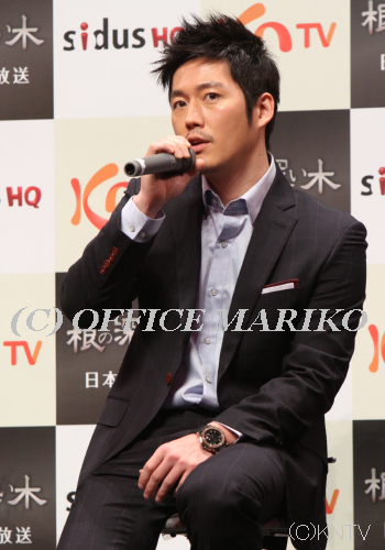 �`�����E�q���N