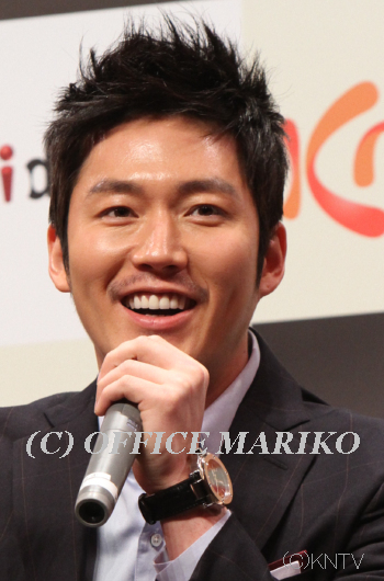 �`�����E�q���N