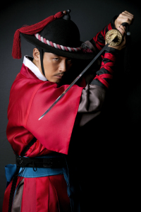 �`�����E�q���N