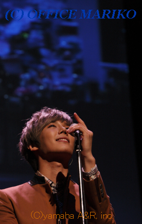 �p�N�E�W�����~��