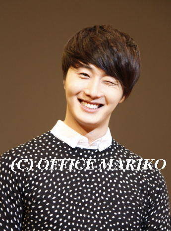 �`������C��