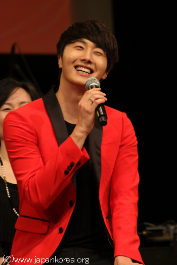 �`������C��