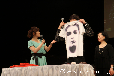 �`������C��