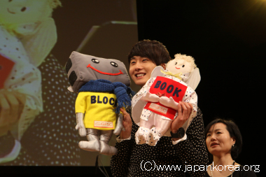 �`������C��