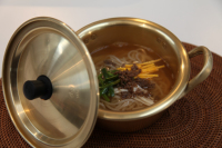 ���[����