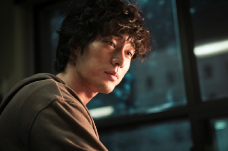 �\�E�W�\�u