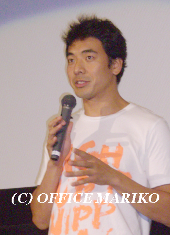 ���c���x