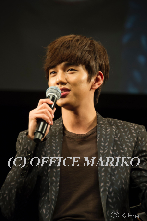 ���E�X���z