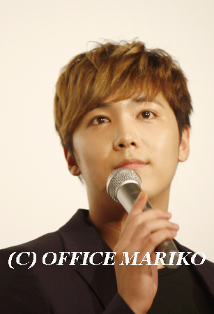 �C�E�z���M