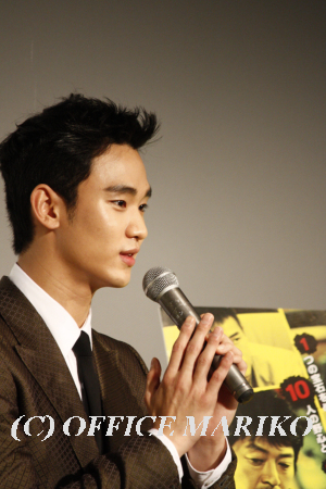 �L���E�X�q����