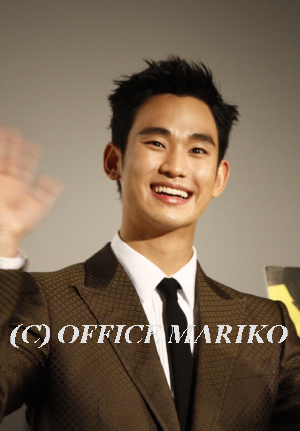 �L���E�X�q����