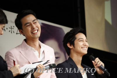 �L���E�{��