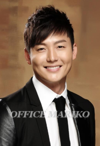 イ・ジョンジン