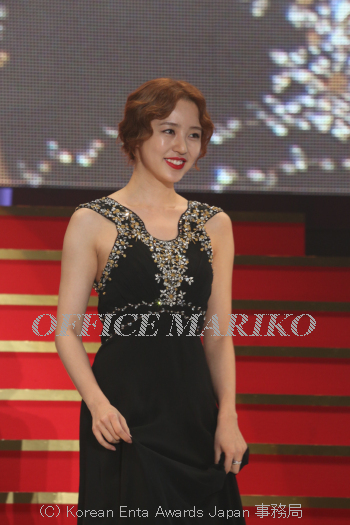 Korean �uEntertainment 10th Anniversary Awards in Japan �v�����E�E�l