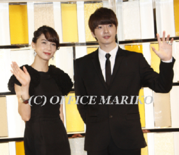 ���i+�\���W�F