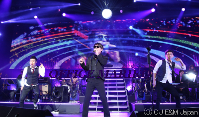 �V���E�X���t��