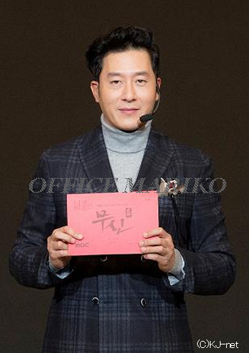 �L���E�W���q���N