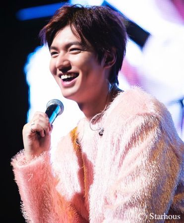 �C�E�~���zB