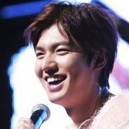 �C�E�~���z