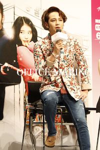 �`�����E�O���\�N