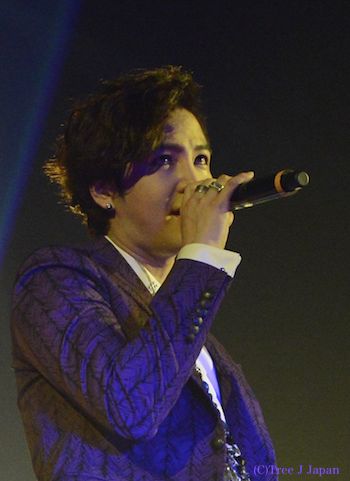 �`�����E�O���\�N