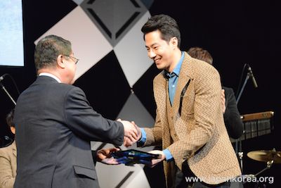 �`���E�C���\��